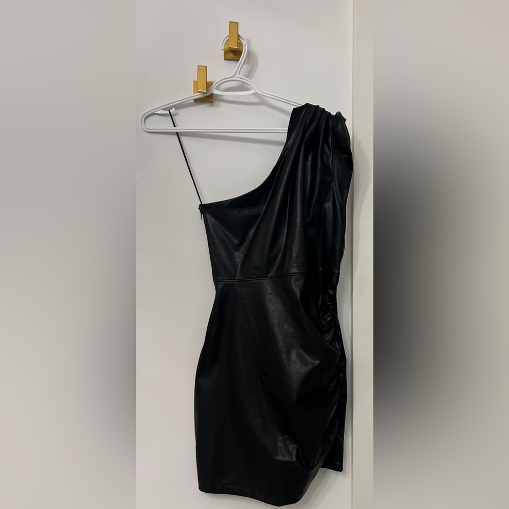 Express Black One Shoulder Dress